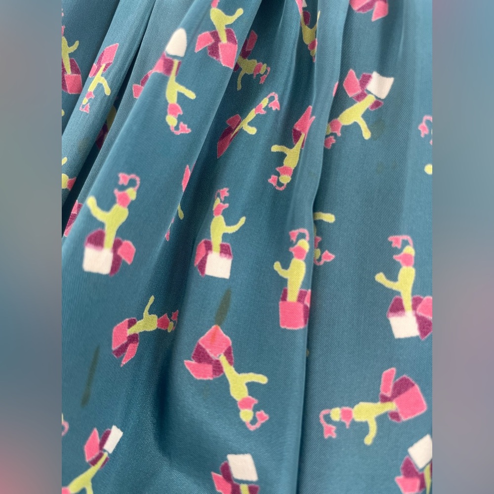 1950s Chic Debs Muted Blue Novelty Print Fit & Flare Dress - Picture 9 of 17